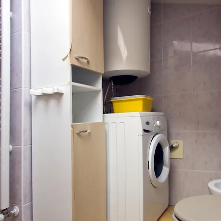 Apartma Perc